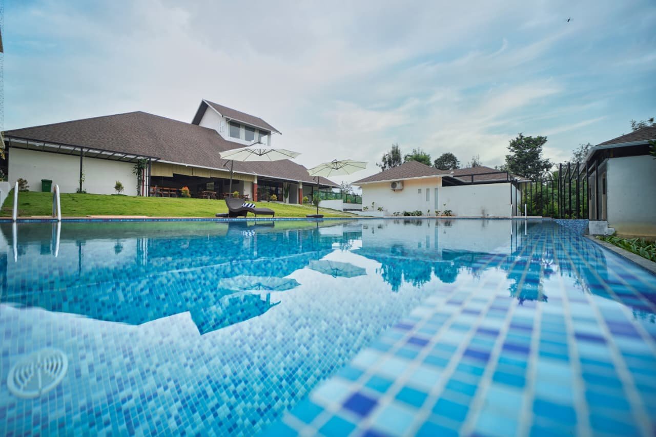 Jungle Bay Majestic Club House
